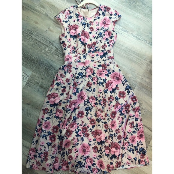 Gal Meets Glam Julia Floral Pink Midi Dress 4 - Picture 8 of 8